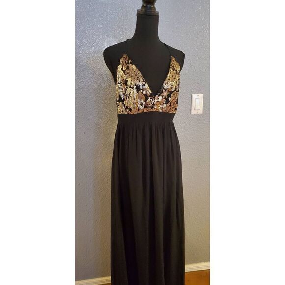 Lovers + Friends Good As Gold Black & Gold Sequin Open Back Maxi Dress Women’s M - Picture 4 of 16